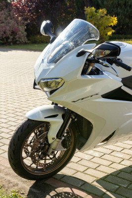 10500_Honda VFR 800 2983 (9 of 60).jpg